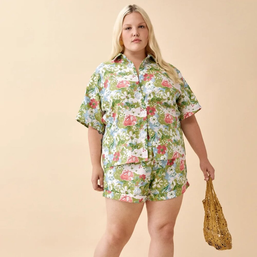 Nashville Linen Short Es 1X - RARE Summer of Love print